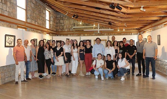 Deprem ve orman yangınının acısını ilmek ilmek dokudular