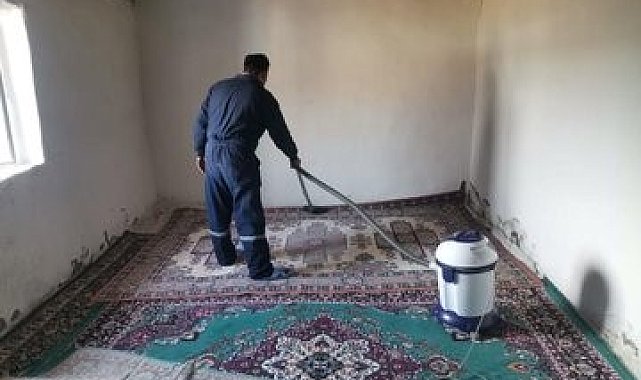 Digor'da vatandaşlara evde bakım hizmeti veriliyor