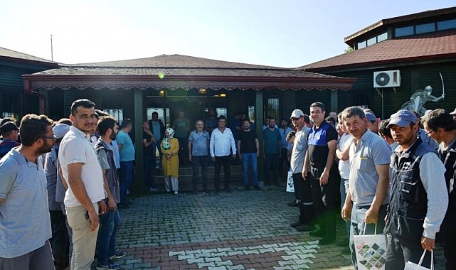 Gediz'de belediye personeli için toplu bayramlaşma töreni düzenlendi