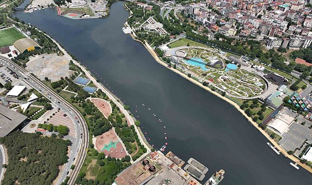 Haliç eski günlerine geri döndü: Haliç'i besleyen Alibey deresi atıklarla doldu