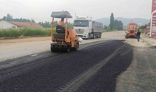 Hisarcık'ta yol bakım çalışması
