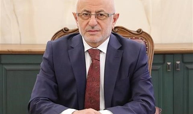 İl Müftüsü Akkuş: "Kurbanlarımızın da gayesi, Allah'a kulluğumuzu sunmaktır"