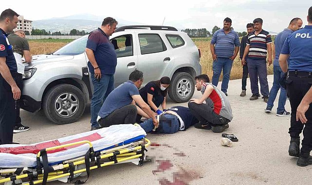 İş yerini yıkarken dükkanına su kaçıran komşusunu vurdu