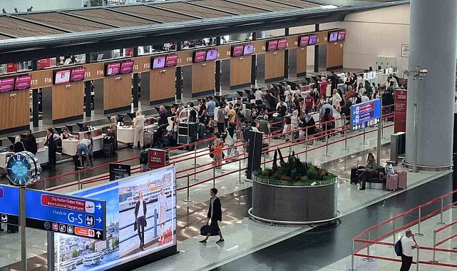 İstanbul Havalimanı'nda tüm zamanların yolcu rekoru kırıldı
