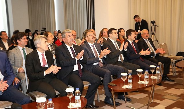 Kütahya'da Hisarlı Ahmet Sempozyumu