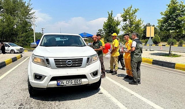 Marmaris Orman İşletme Müdürlüğü ilçeye gelen araç sürücülerini yangına karşı uyardı