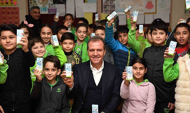 Mersin Büyükşehir Belediyesi yaklaşık 4.5 milyon kutu süt dağıttı