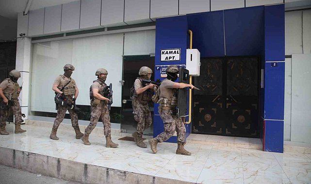 Mersin merkezli 2 ilde tefeci ve dolandırıcılara şafak operasyonu: 13 gözaltı kararı