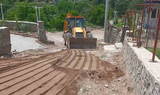 Nazilli Belediyesi Ketenova Mahallesi'nde yol çalışmalarına başladı
