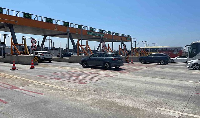 Osman Gazi Köprüsü'nde akıcı yoğunluk