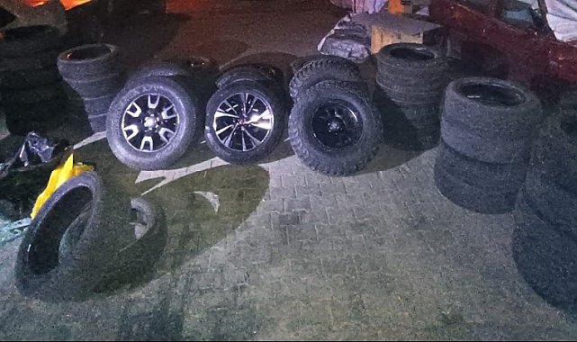 Polis, 475 bin TL'lik hırsızlık yapan şüphelileri yakaladı