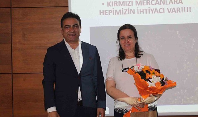 "Kırmızı mercanlar nedeniyle Ayvalık, Türkiye'nin Kızıldeniz'i olarak anılıyor"