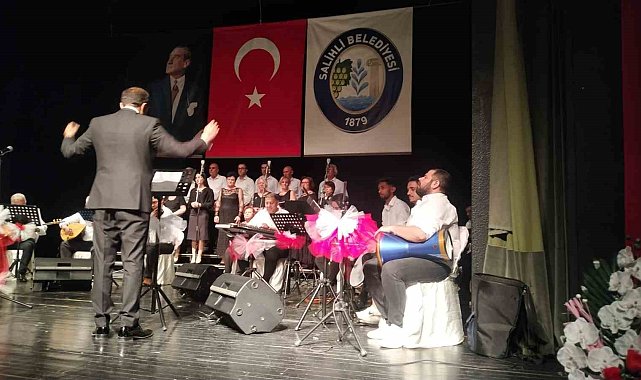 Salihli'de Türk Halk Müziği rüzgarı esti