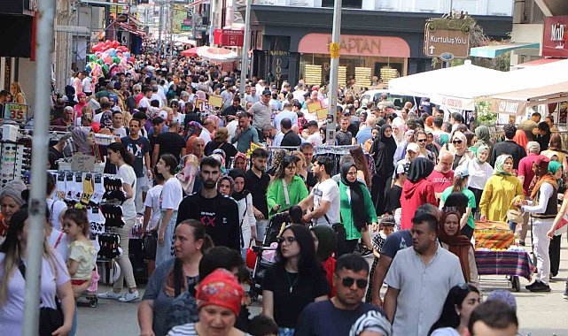 Samsun'da bayram hareketliliği