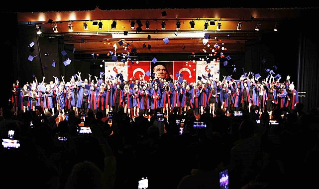 SANKO Üniversitesi SHMYO' da mezuniyet coşkusu