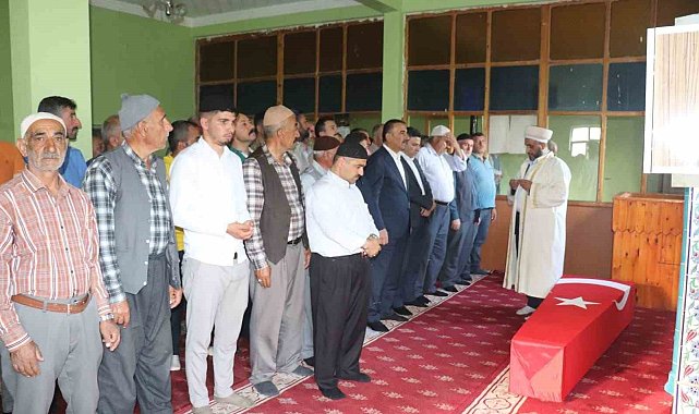 Siirt'te şehit güvenlik korucusu Öneryıldız, dualarla ebediyete uğurlandı