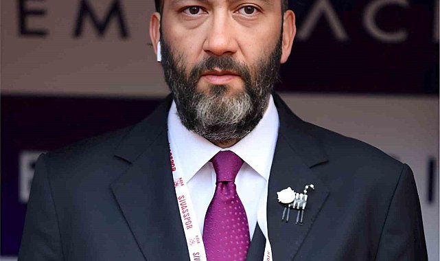 Sivasspor'da yeni sportif direktör Oray Baykal oldu