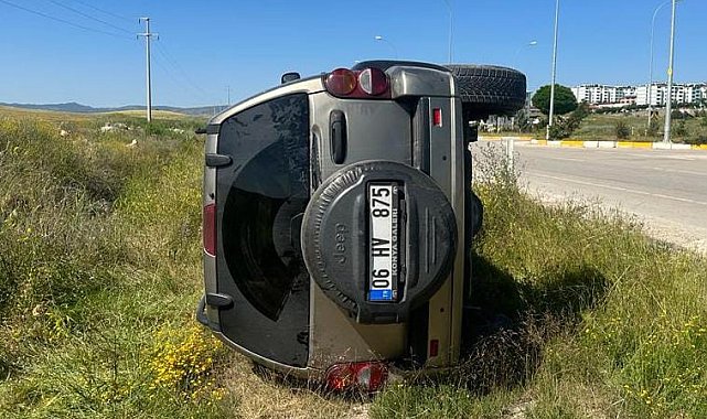 Takla atan jeepteki 2 kişi yaralandı