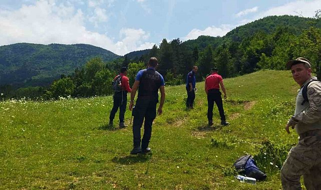 Taksi ile geldiği dere yanında kaybolan bekçi, üç gündür her yerde aranıyor