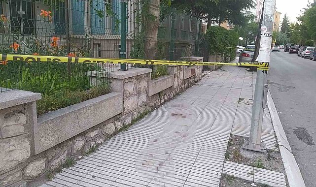 Tartıştığı şahıs tarafından bıçaklanan 14 yaşındaki çocuk yaralandı