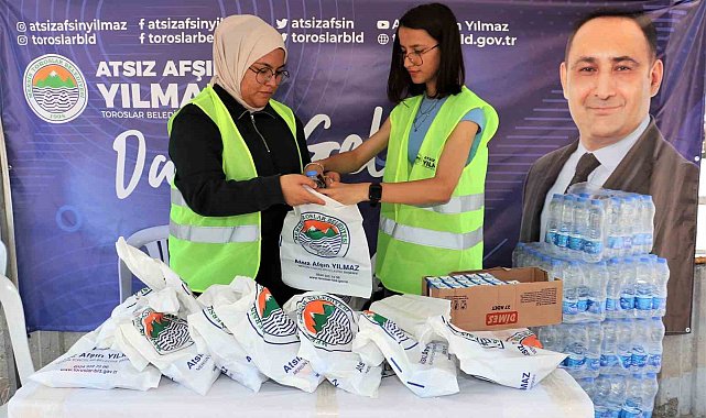 Toroslar Belediyesi LGS'ye giren öğrencileri yalnız bırakmadı