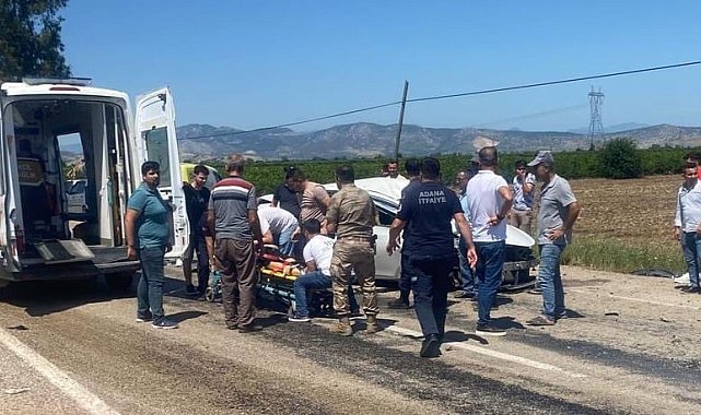 Traktör ve otomobil çarpıştı: 3 yaralı