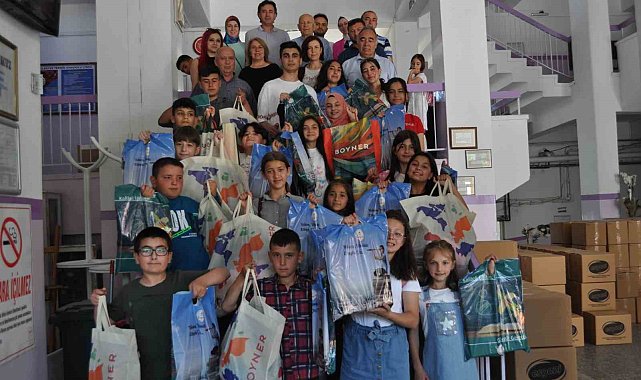 Tüm zorlukları rağmen okul birincisi oldular