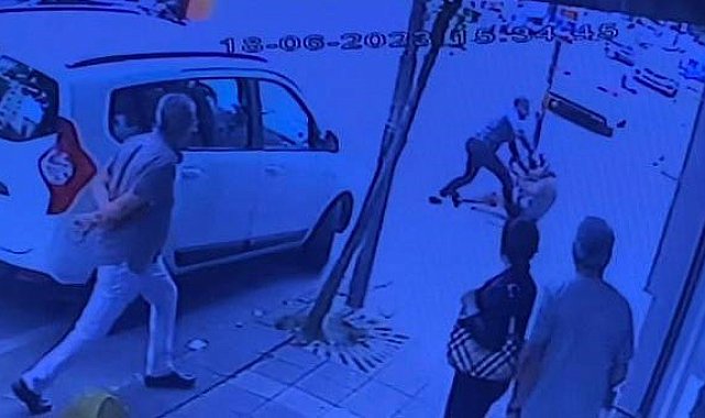 Ünlü oyuncu Özgür Özberk'e maganda şiddeti kamerada