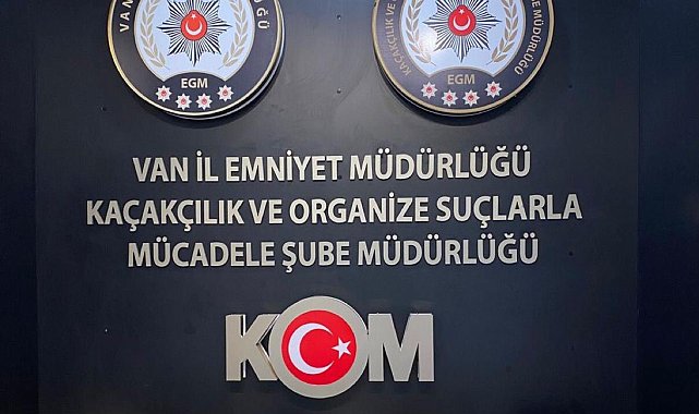 Van'da gümrük kaçağı malzemeler ele geçirildi