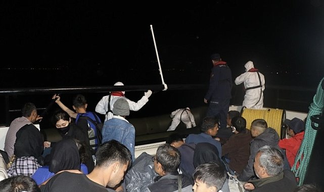 Yunan unsurlarınca ölüme terk edilen 35 kaçak göçmen kurtarıldı