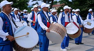 Geleneksel kıyafetler giyildi, Kırkpınar'a davullu zurnalı davet başladı
