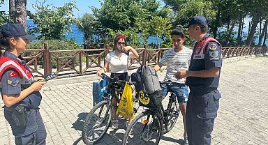 Jandarma ekipleri vatandaşları uyardı