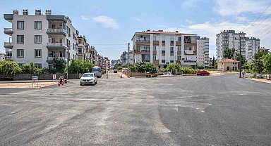 Kepez Belediyesi asfaltı bozulan yolları yeniledi