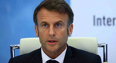 Macron Almanya ziyaretini erteledi