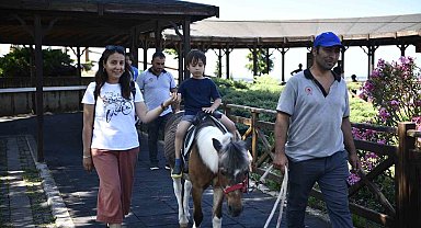 Samsun'da çocukların karne ve bayram hediyesi Büyükşehir'den