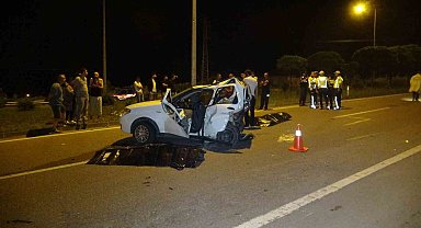 Samsun'da seyir halindeki otomobil önündeki araca çarptı: 3 ölü, 2 yaralı