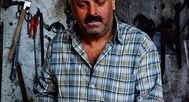 Uçuruma yuvarlanan otomobilde araç sürücüsü hayatını kaybetti