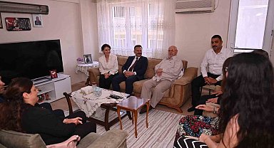 Vali Aksoy, bayramda şehit ve gazileri unutmadı
