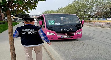 Yalova polisi "Türkiye Hep Birlikte Uyuşturucuya Hayır Diyor" sloganı ile sahada